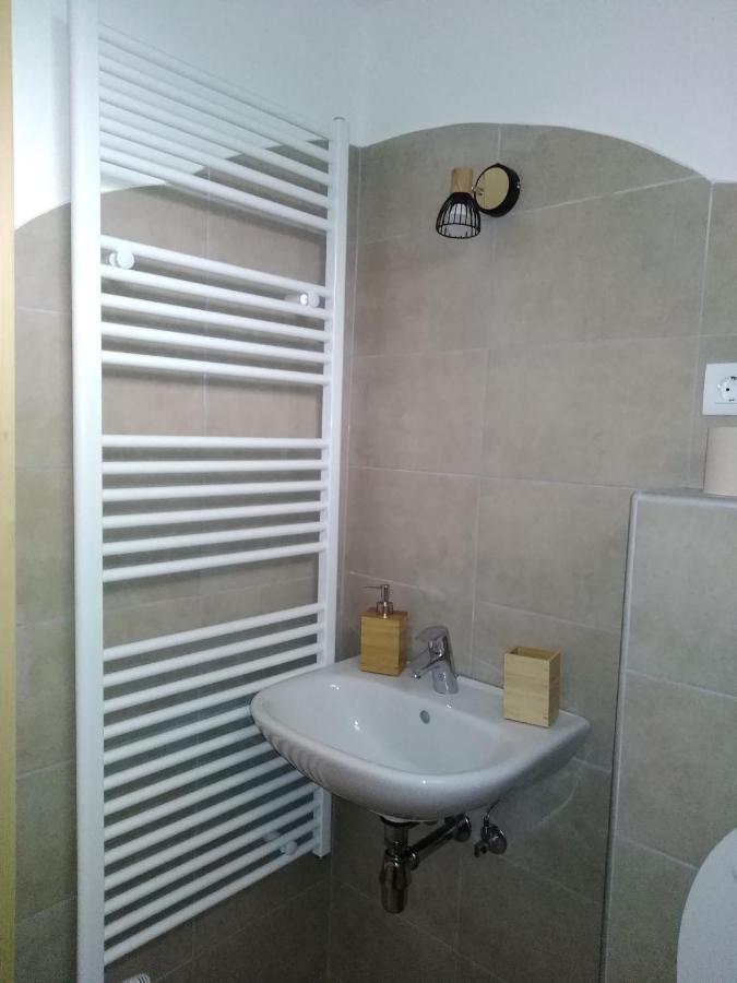 Апартаменты Apartma Pr' Stengarju Бохиньска-Бела Экстерьер фото