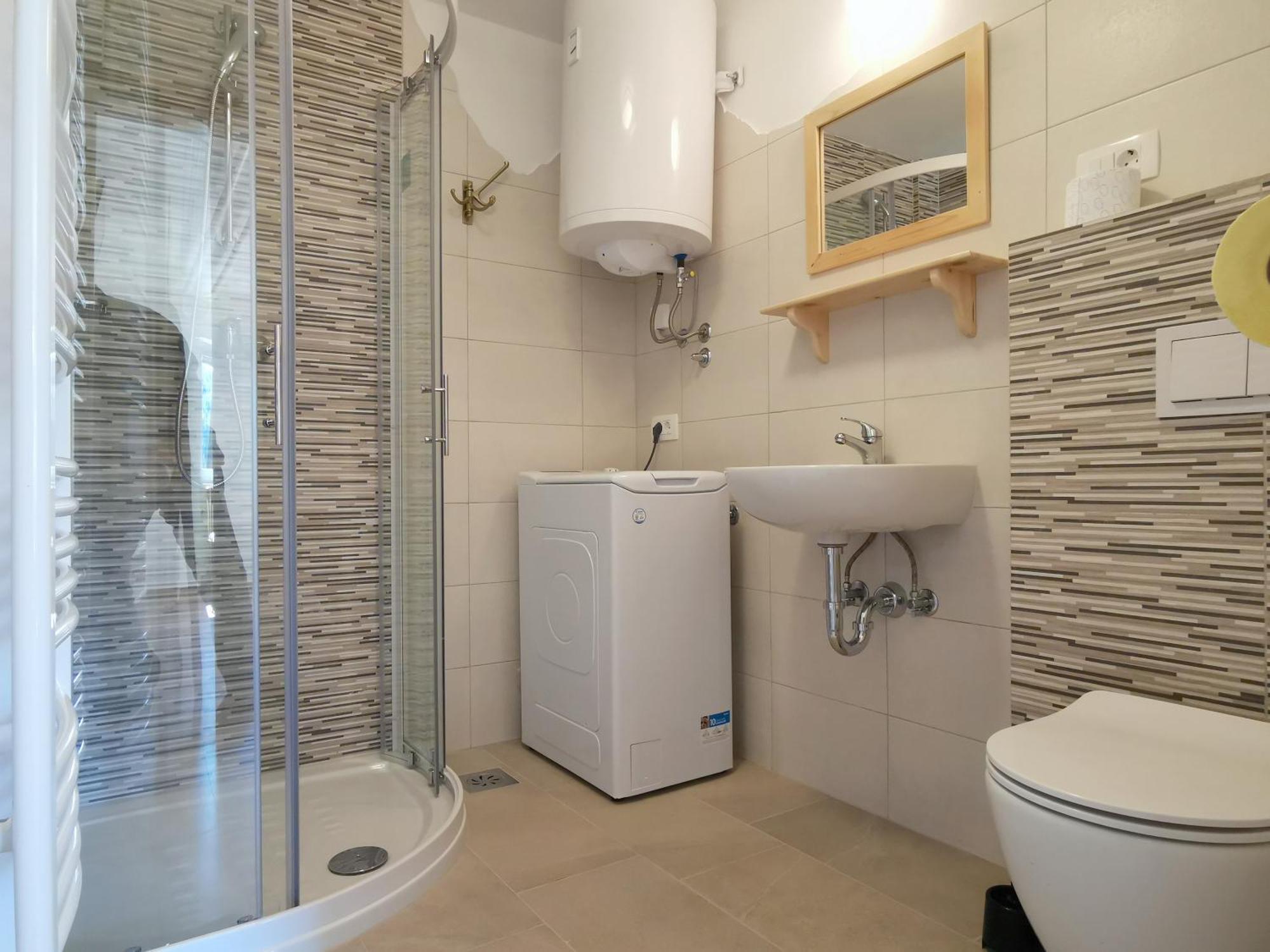 Апартаменты Apartma Pr' Stengarju Бохиньска-Бела Экстерьер фото